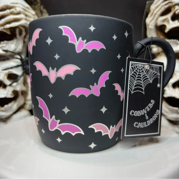 Cobwebs & Cauldrons Halloween Soft Touch Black - Pink & Silver Trim Bat Mug x2 - Picture 3 of 12